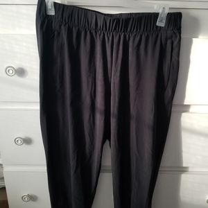 Cropped trousers size Large